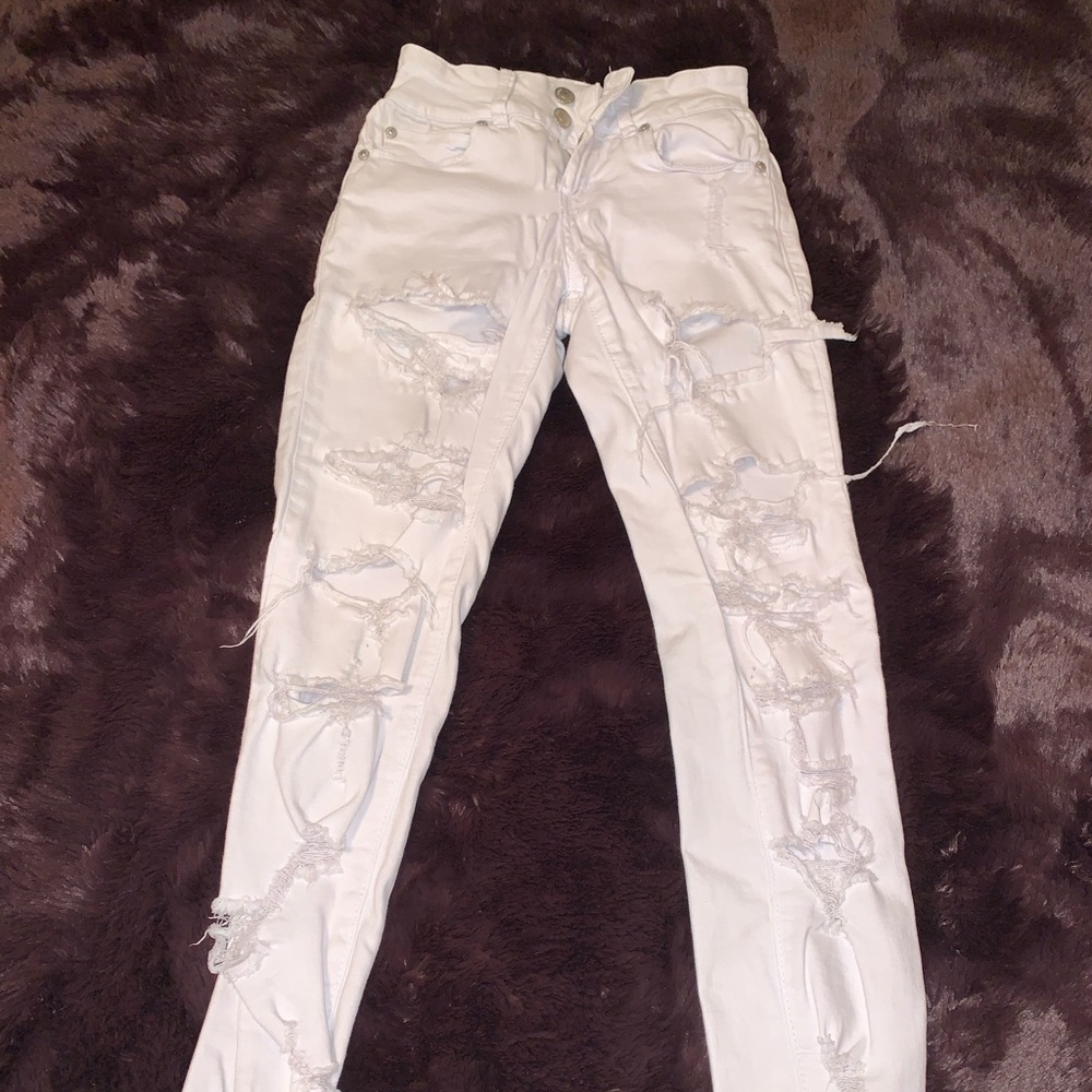 Low rise ripped skinny jeans